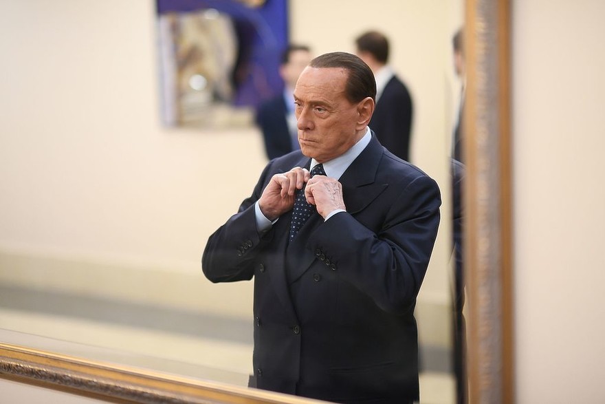 Berlusconi: 'voto anticipato ipotesi irresponsabile'