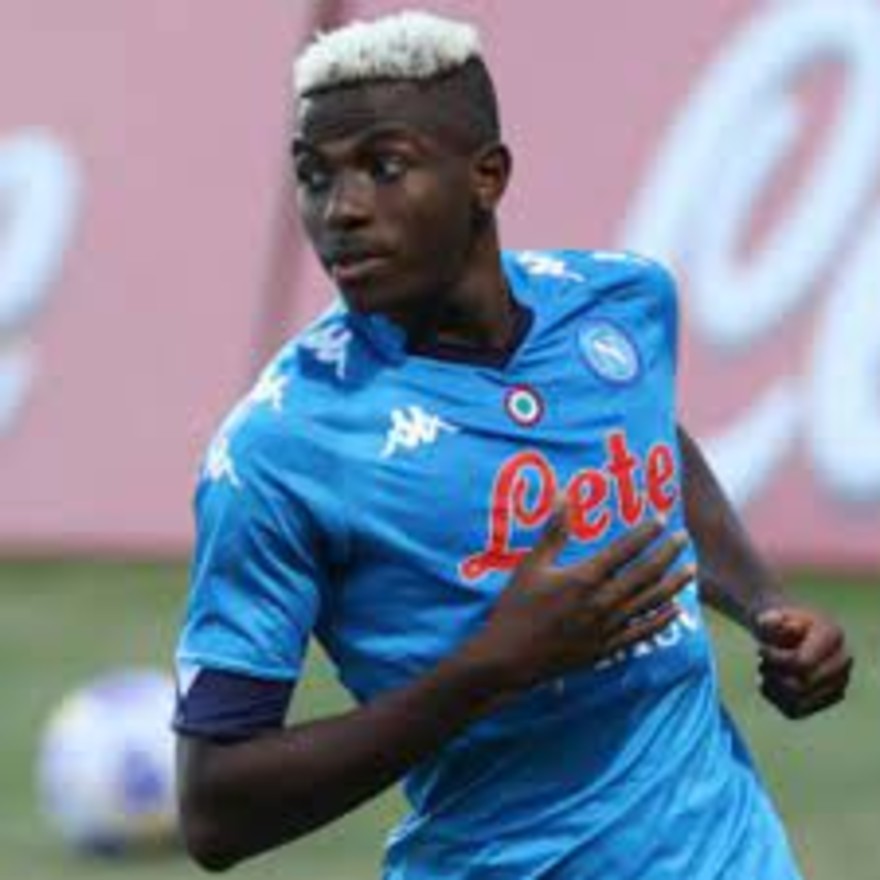 8 su 8 Napoli: decisivo Osimhen