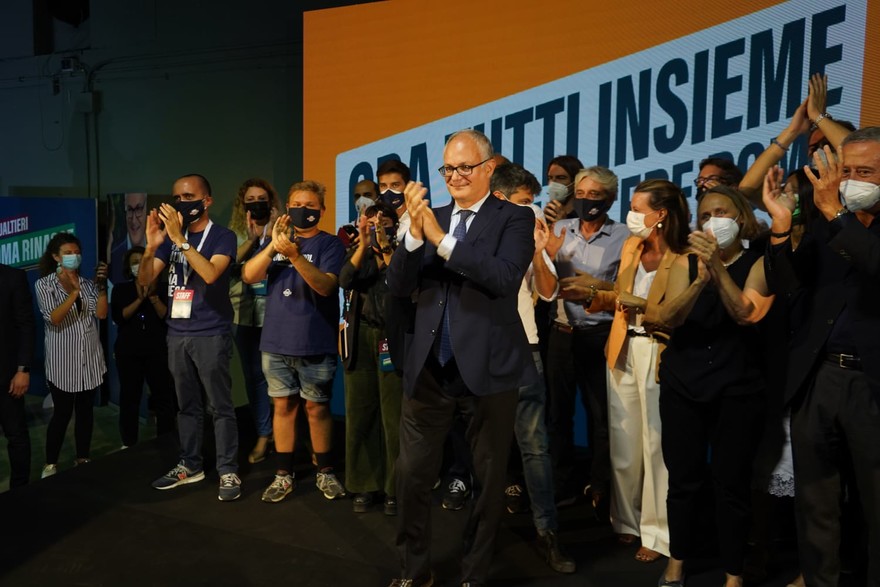 Gualtieri vicino al trionfo a Roma