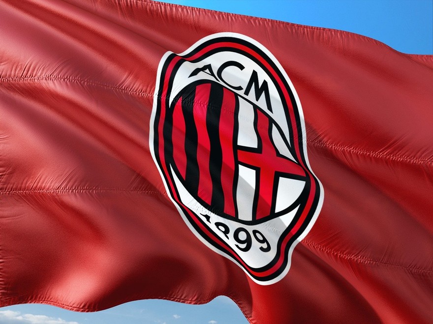 Il logo del Milan non registrabile a livello internazionale
