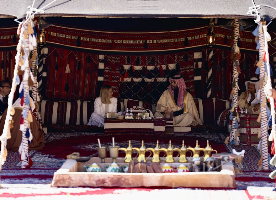 Il viaggio di Giorgia Meloni in Arabia Saudita