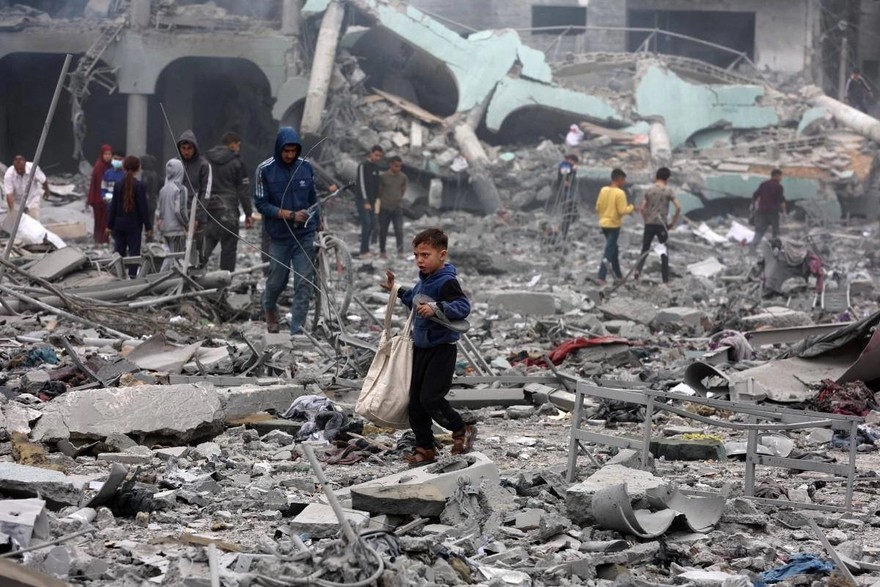 Nuovi raid di Israele su Gaza, è un massacro