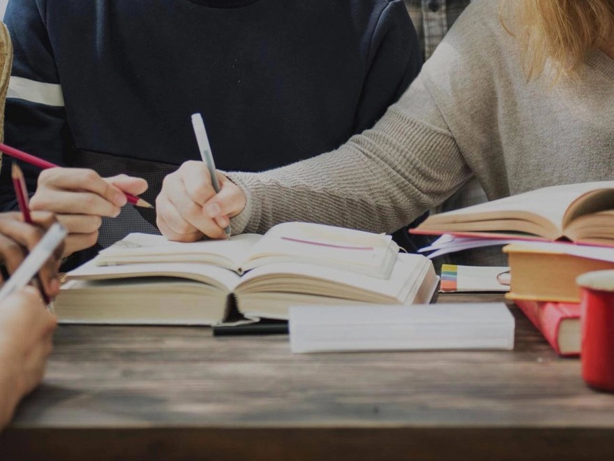 Maturità, finiti gli scritti gli studenti pensano all'orale