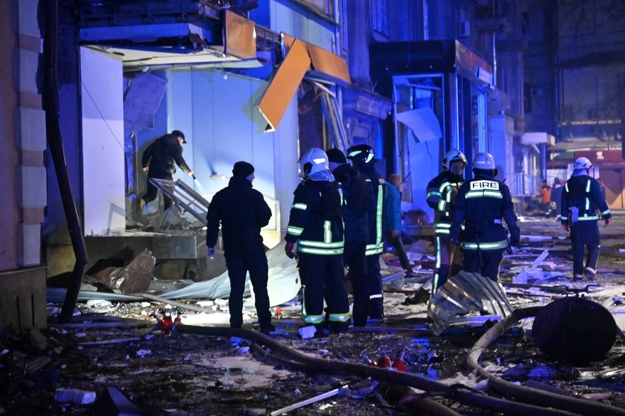 Ucraina, raid di droni russi in tutto il Paese: diverse vittime