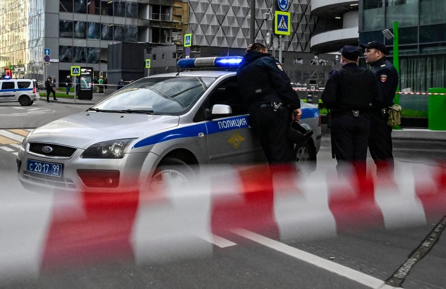 Ucraina, pioggia di droni sulla Russia: Mosca ne abbatte 122