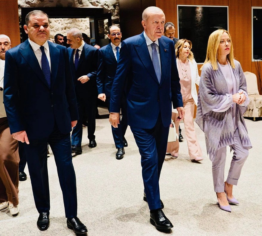 Migranti, Meloni a Istanbul con Erdogan e Dbeibah